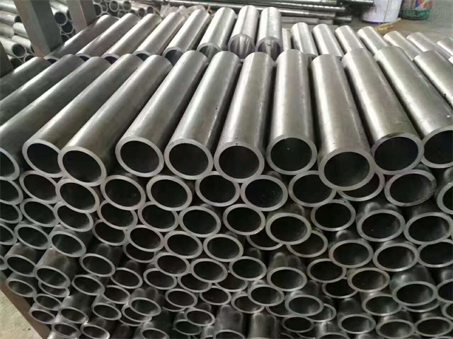 铁东30CrMo精密无缝钢管